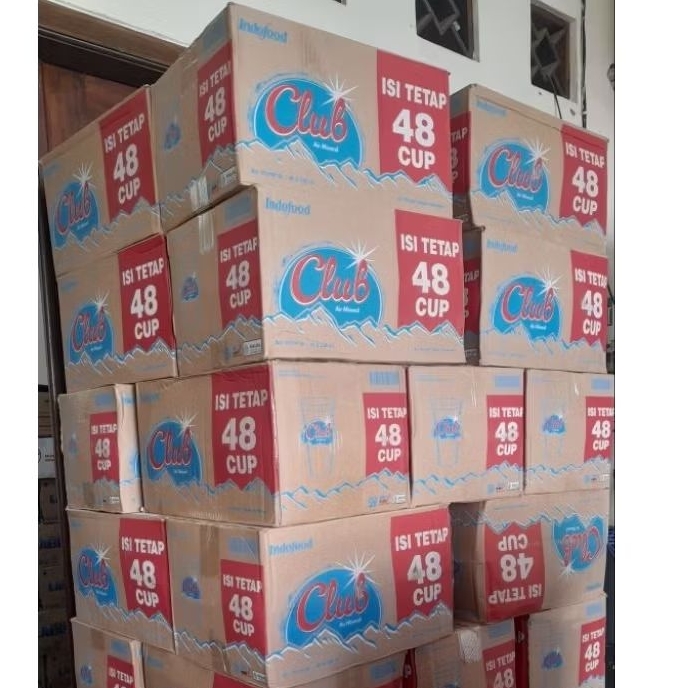 Club air mineral 220ml x 48pcs (club gelas)