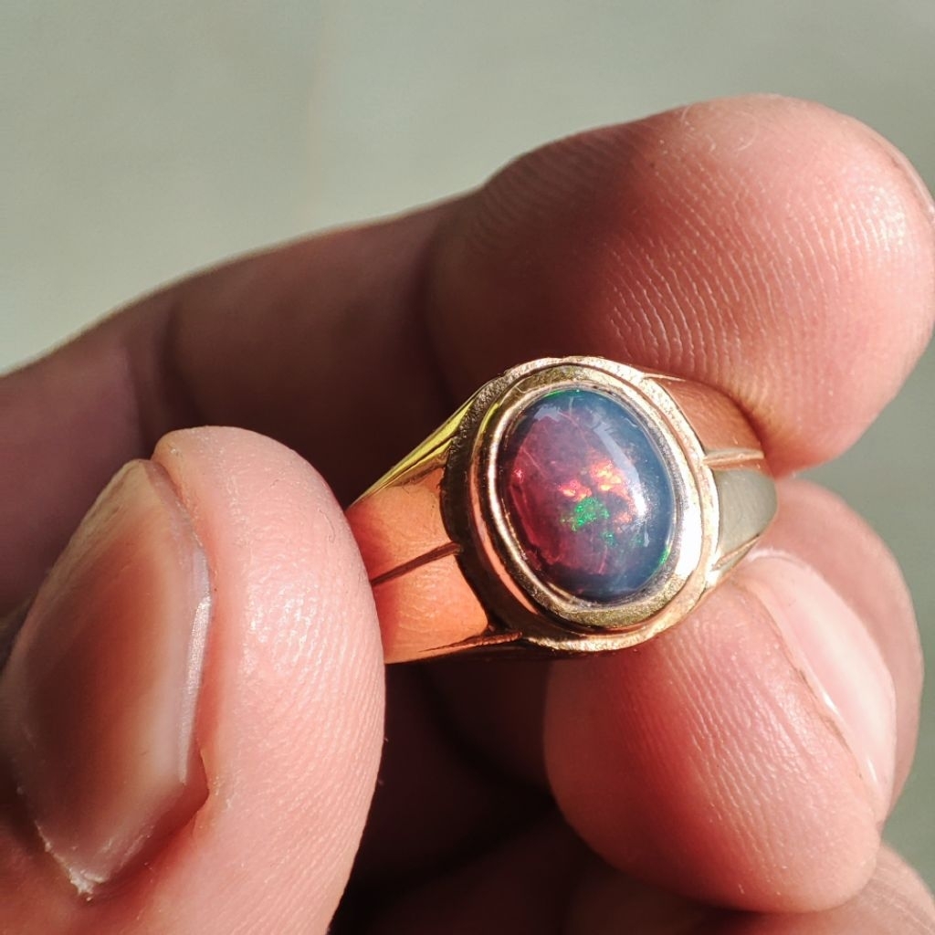 NATURAL BLACK OPAL AFRIKA