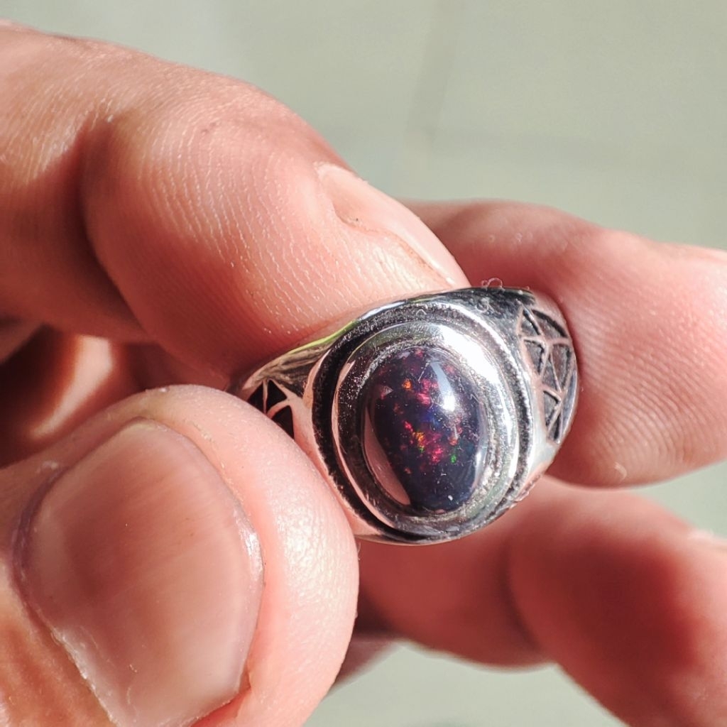 NATURAL BLACK OPAL AFRIKA