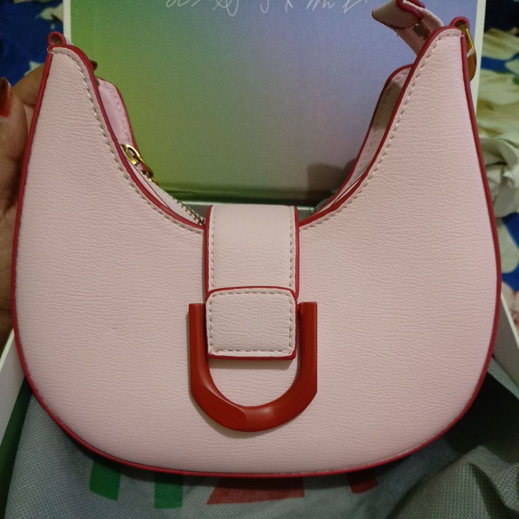 TAS CHARLES KEITH (CK PINK)