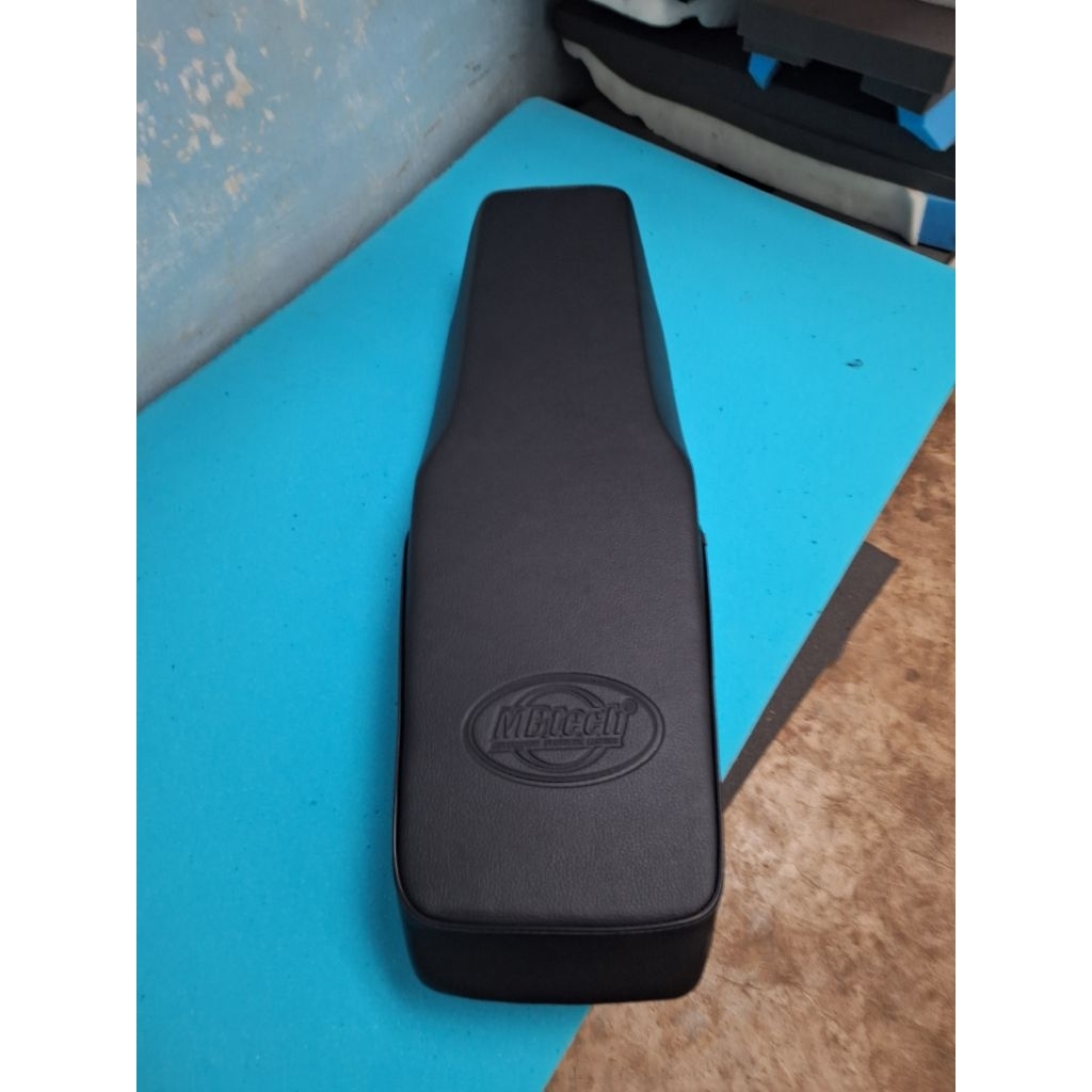 JOK GL MAX KULIT MBTECH JERUK TIMBUL