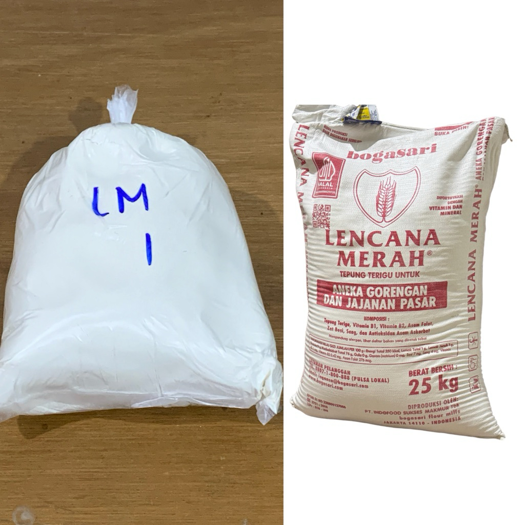 

Tepung Terigu Merk Lencana Merah produk ORIGINAL!!! eceran !!! sangat cocok untuk aneka gorengan atau lainnya