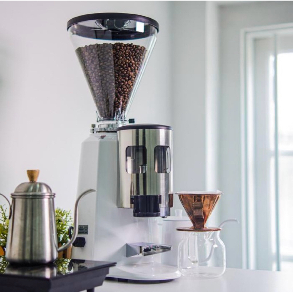 Latina Espresso Coffee Grinder X64-P CEROS Model 900N