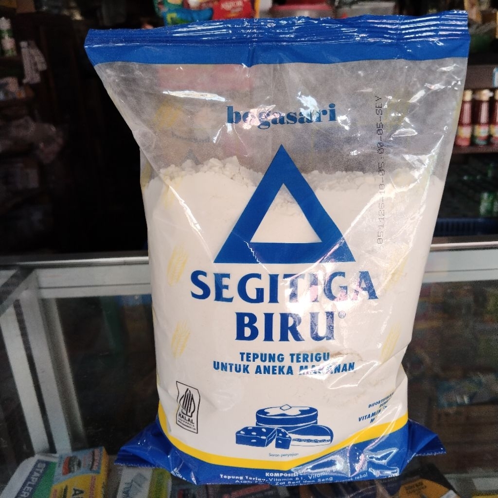 

Tepung segitiga biru