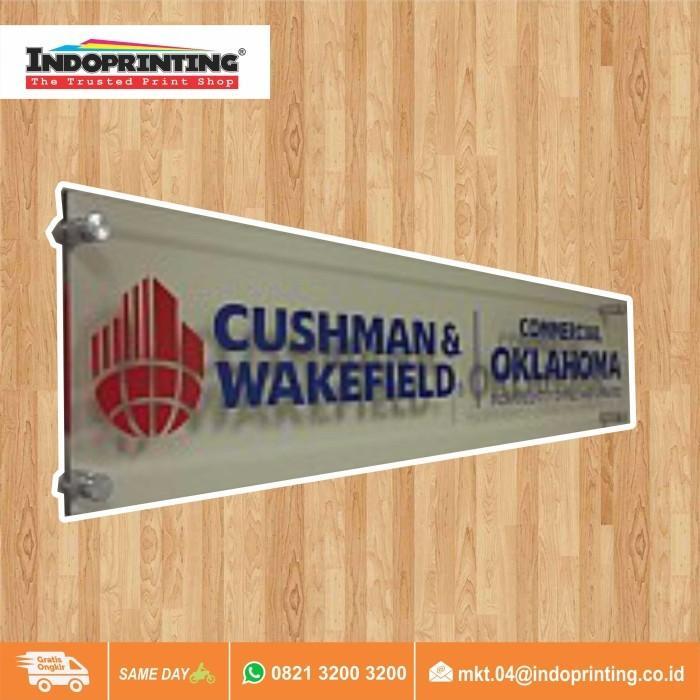 

Akrilik Ruang Tanpa Visual Costum Ketebalan 5 mm Ukuran 27 x 10 cm