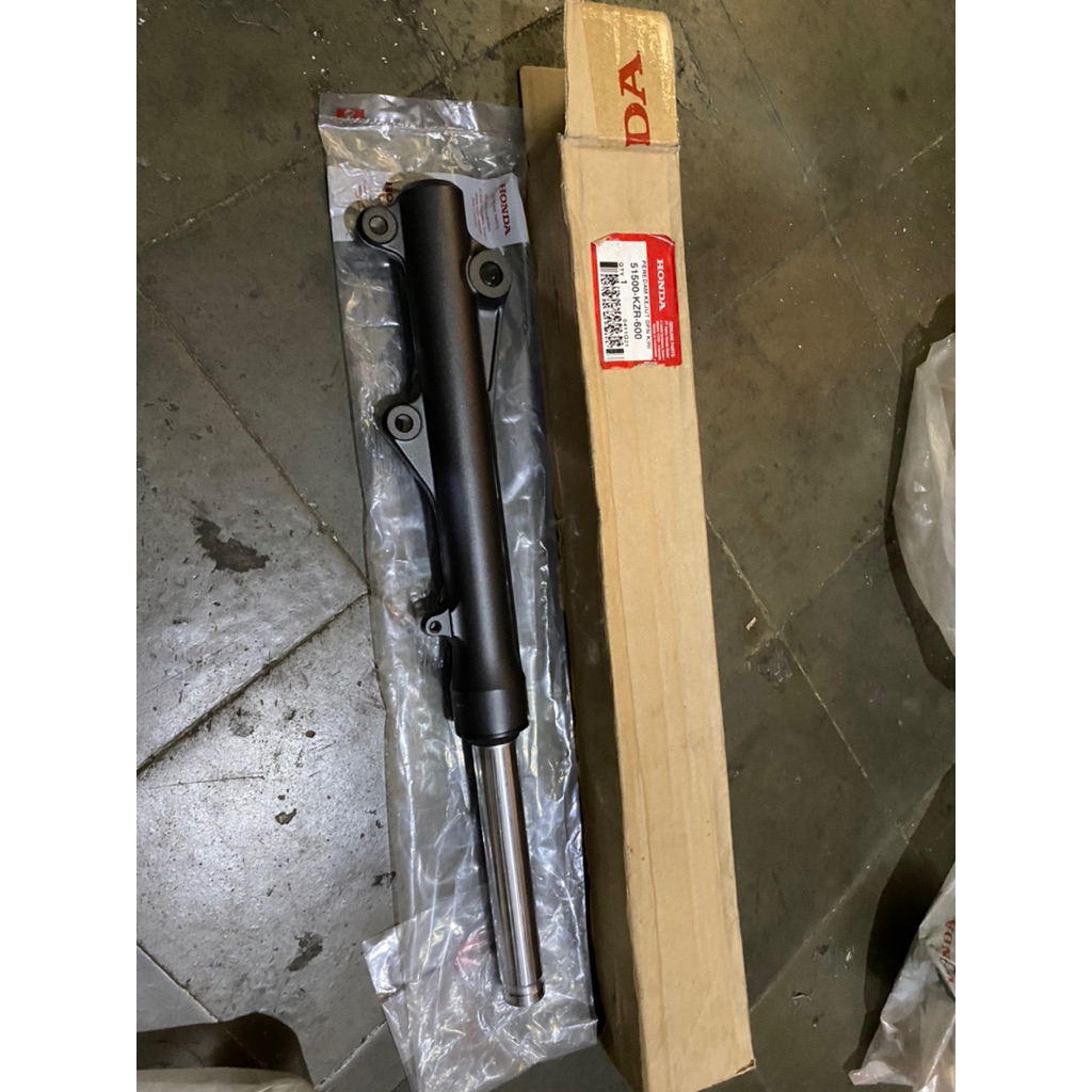51500-KZR-600 Shock Depan Kiri Beat Scoopy Vario 110 Fi Vario 125 150 LED 2015 - 2017 JKT 51500kzr60