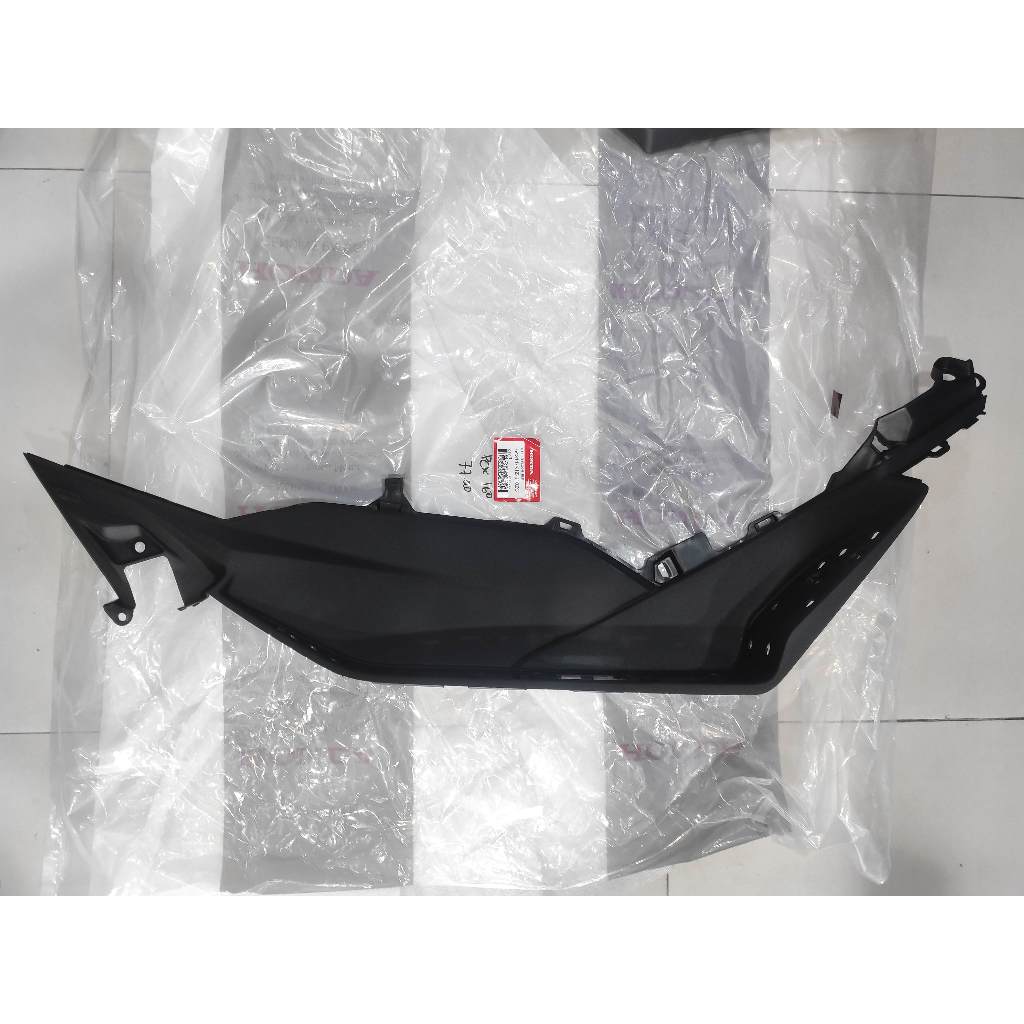 step floor kanan pcx 160 ori