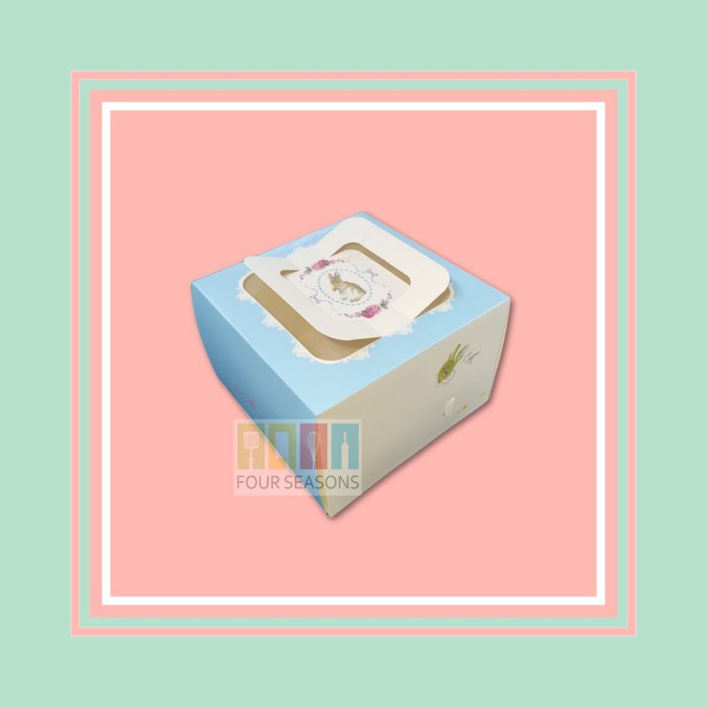 

PETER RABBIT CAKE BOX BLUE UK. 16 X 16 X 10 CM PACK ISI 12 PCS