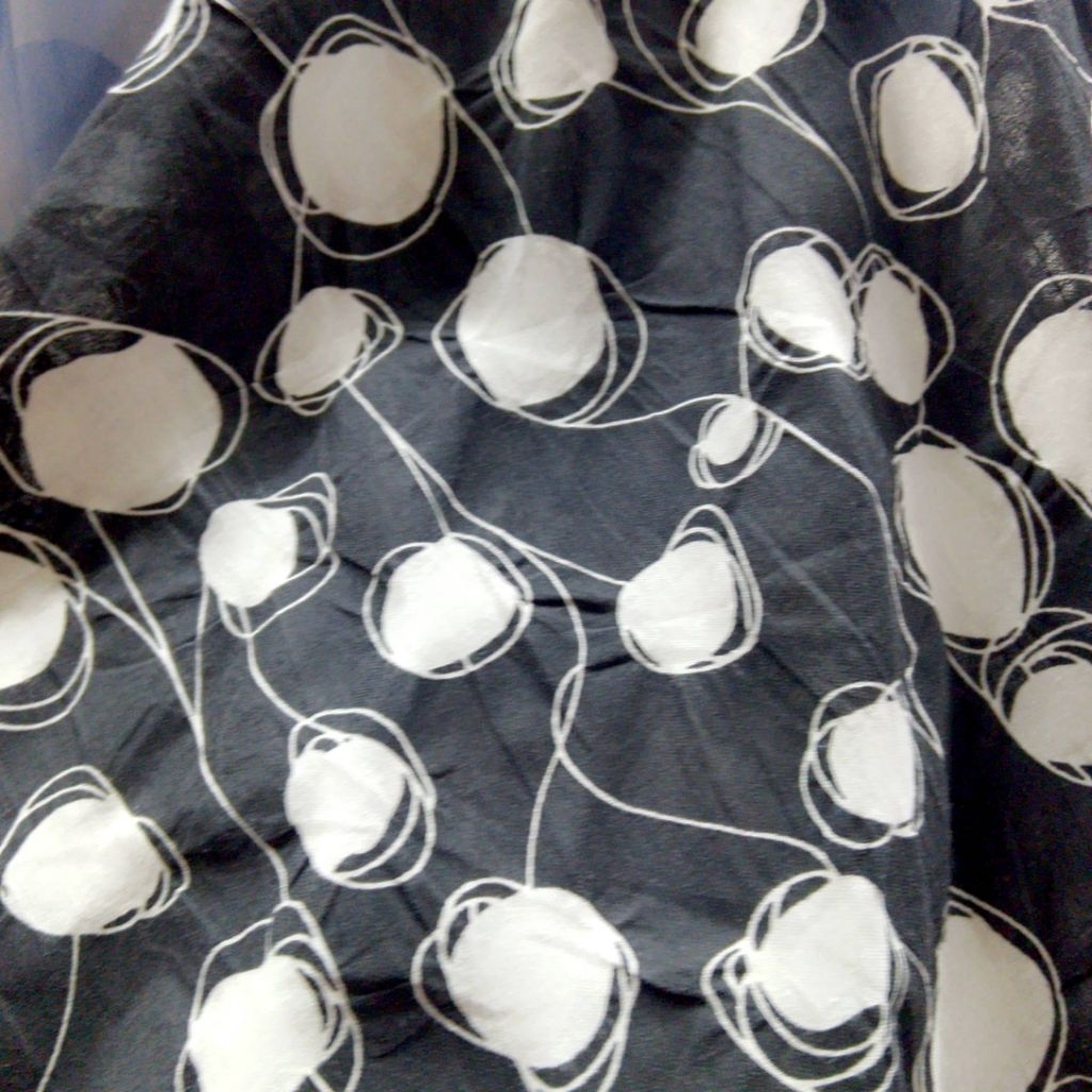 kain katun crinkle motif polkadot - {LQ} - kain katun motif - kain bahan crinkel premium - kain katu