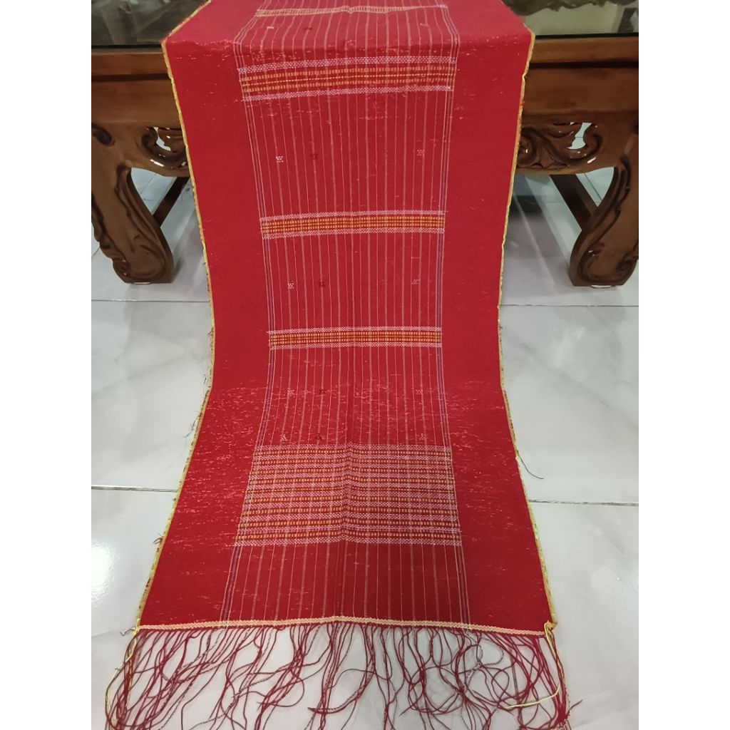 Suri suri pakaian adat simalungun
