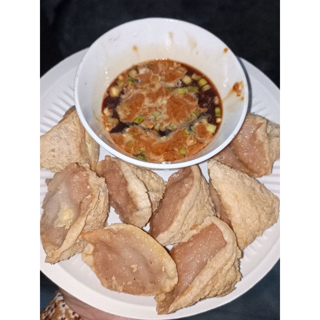 

tahu walik dengan sambel petis madura