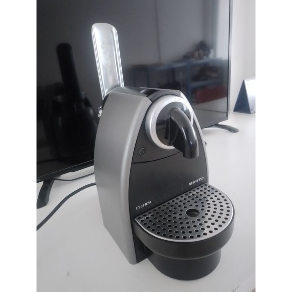 nespresso essenza