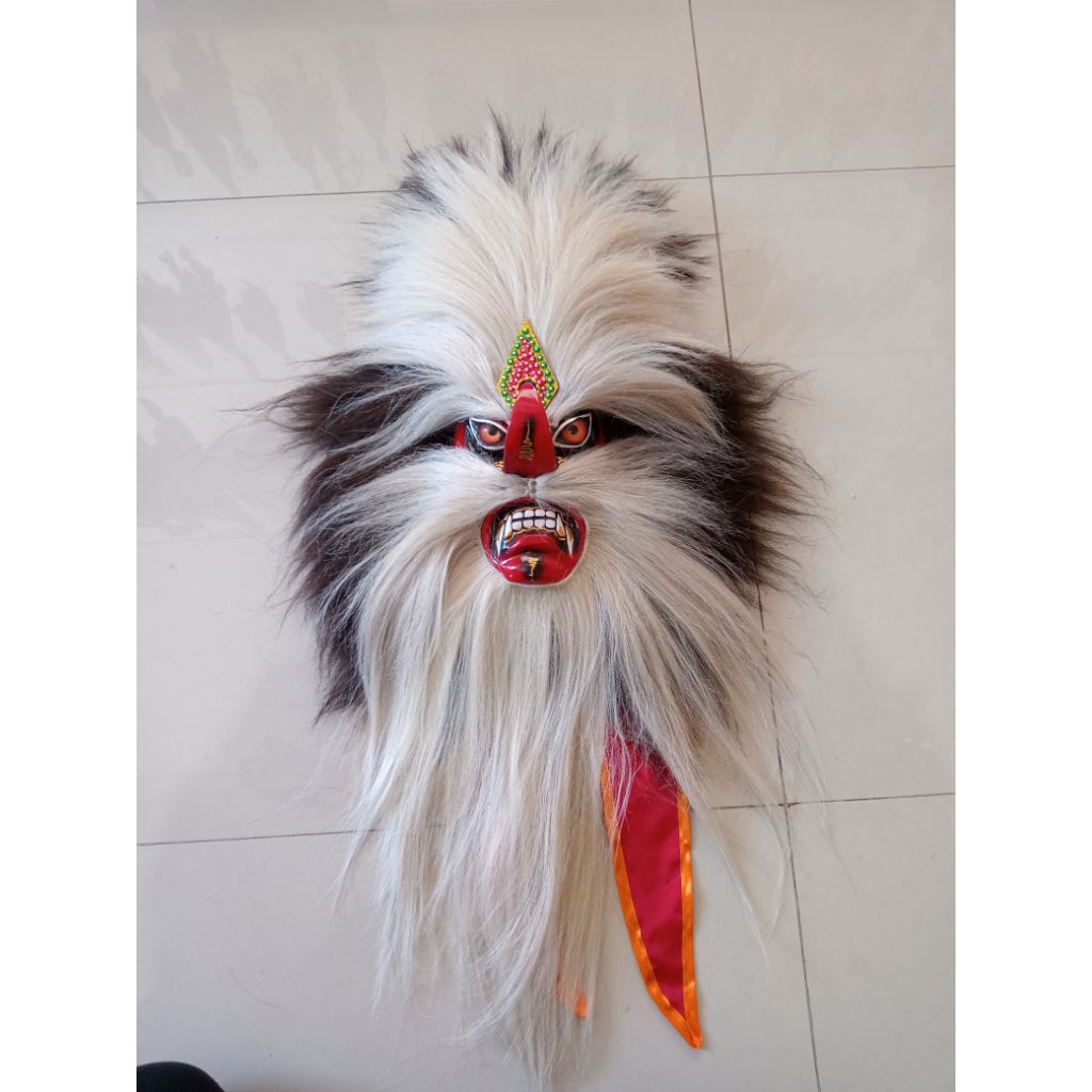 GANONGAN RAMBUT SINTETIS