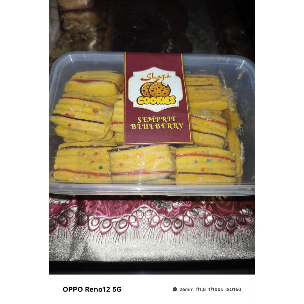 

Kue semprit 500 gram
