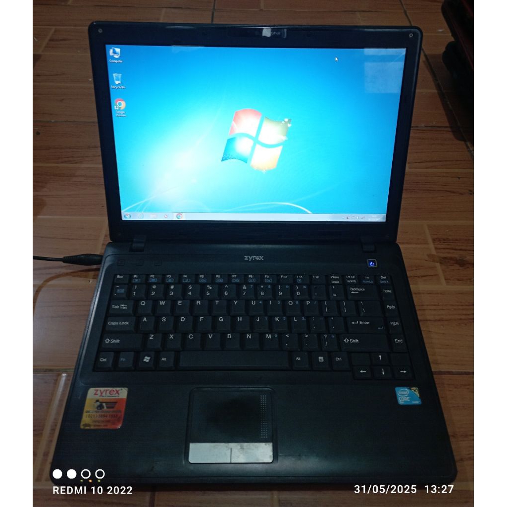 Laptop Zyrex M74S Intel core2duo DDR2 Minus batre drop & tidak ada Charger