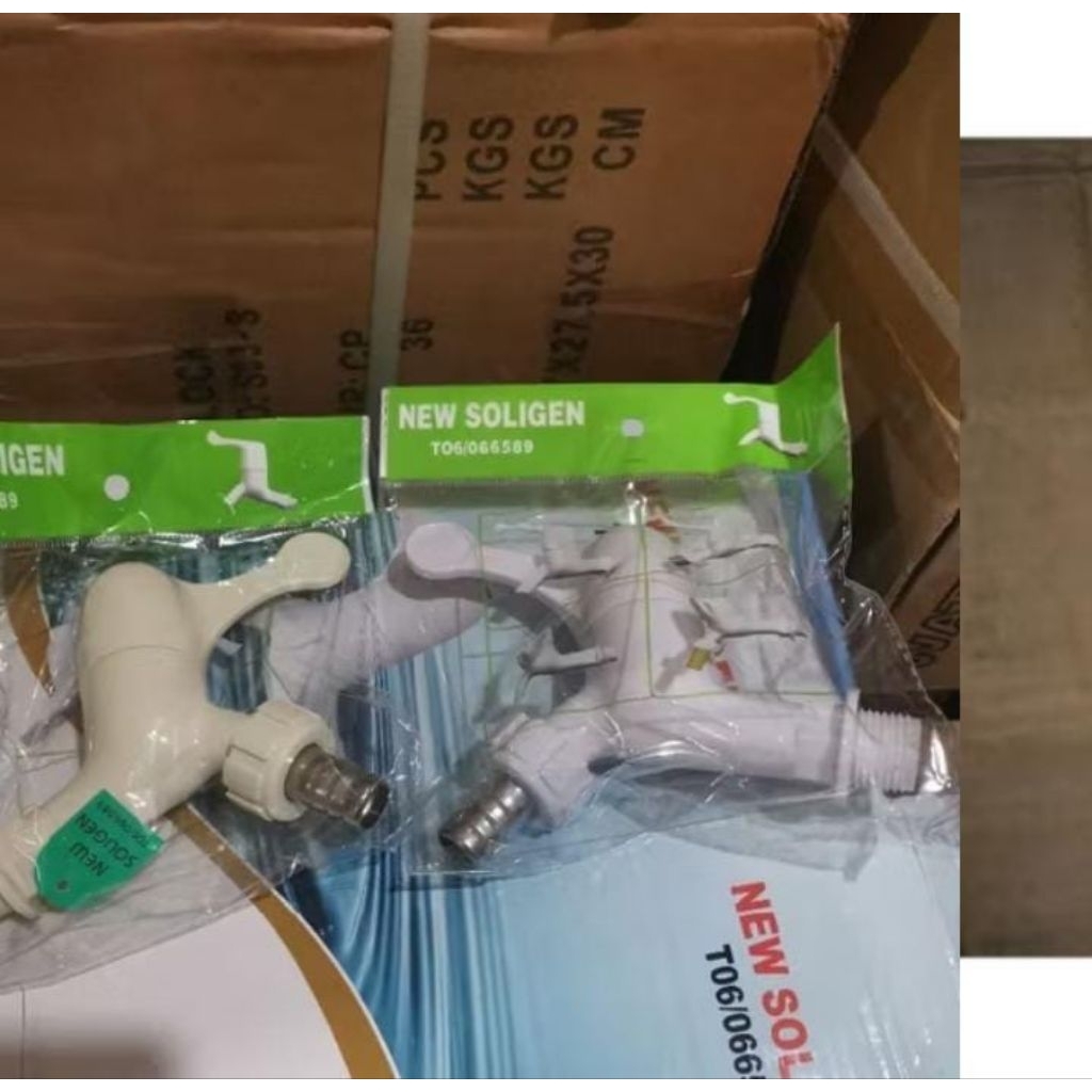 Kran Air PVC Soligen / Keran Air Plastik Soligen belimbinKran Air PVC Soligen / Keran Air Plastik So