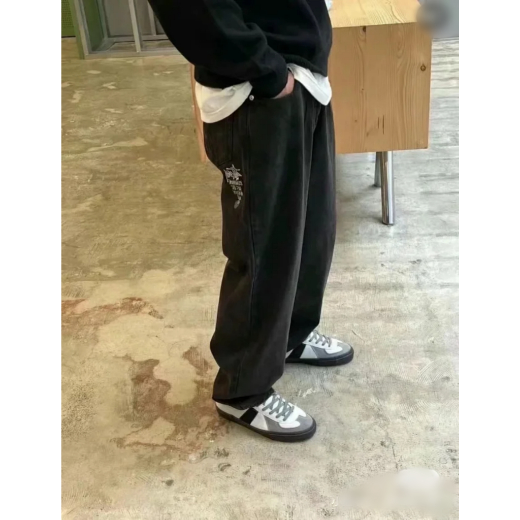 Stussy 8 Ball Wide Leg Washed Jeans Black