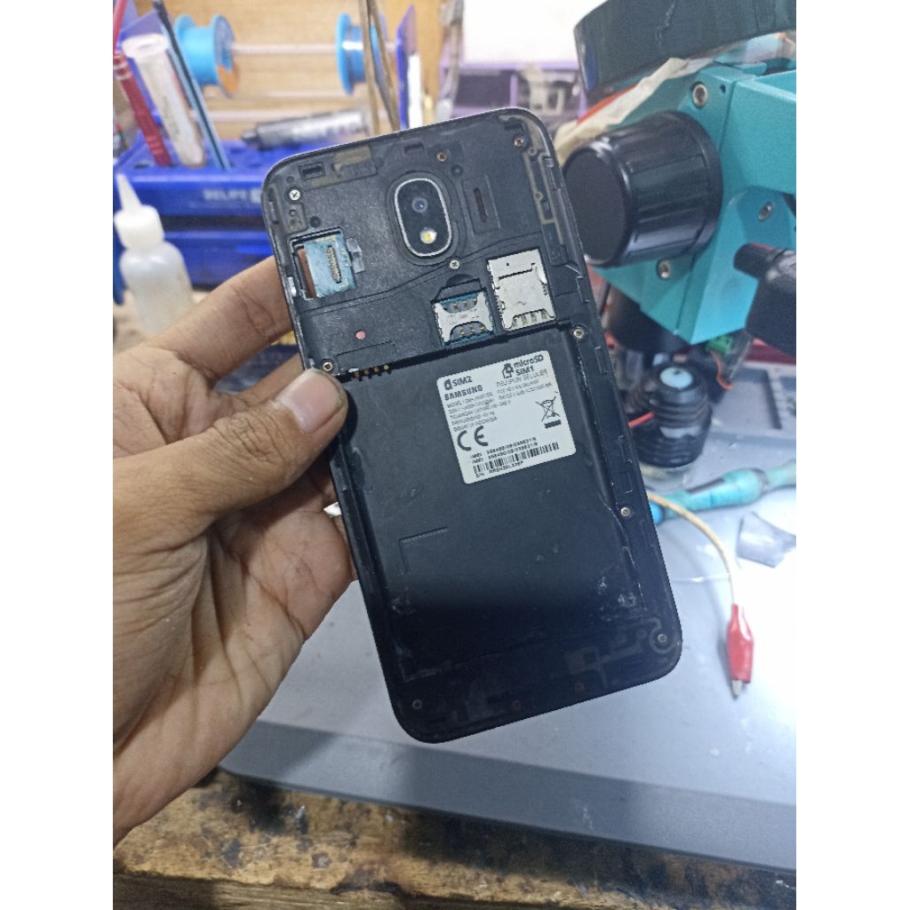 Samsung J4 minus lcd+batre ram pola gembling