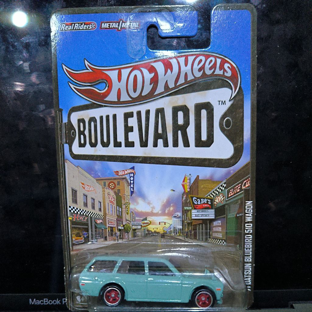 Hot Wheels Datsun boulevard 510 wagon