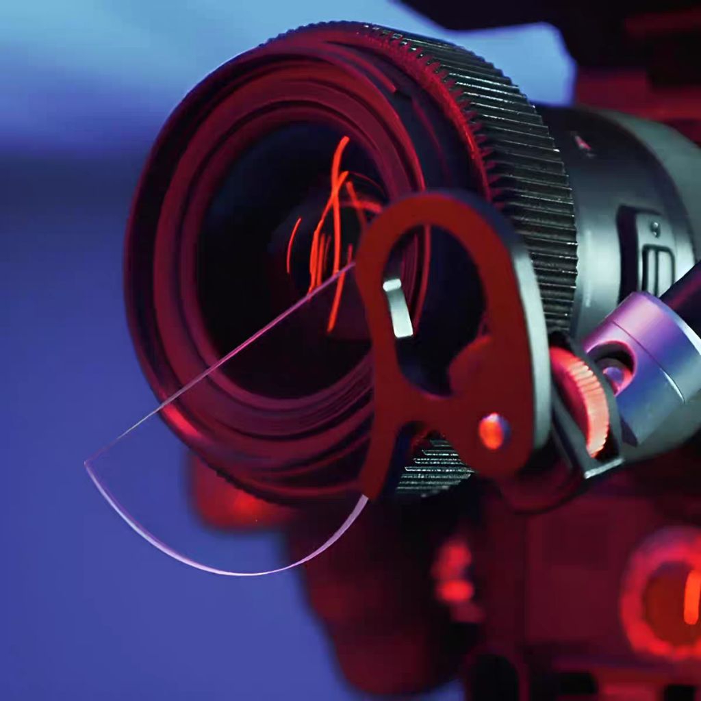 Handheld Split Diopter Filter by prismglass.id