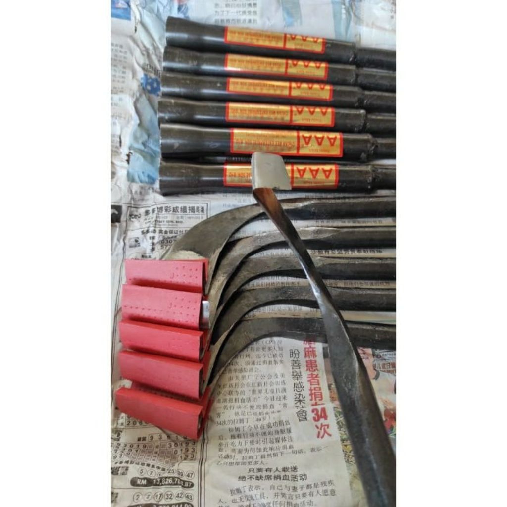 Pisau Sadap Karet berkualitas/penyadap karet