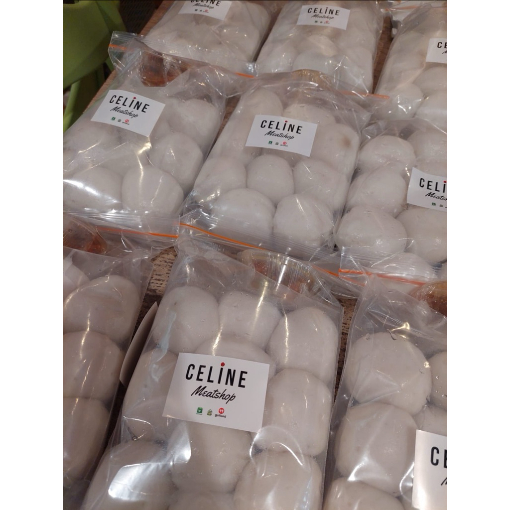 

Bakso ikan jumbo isi daging babi