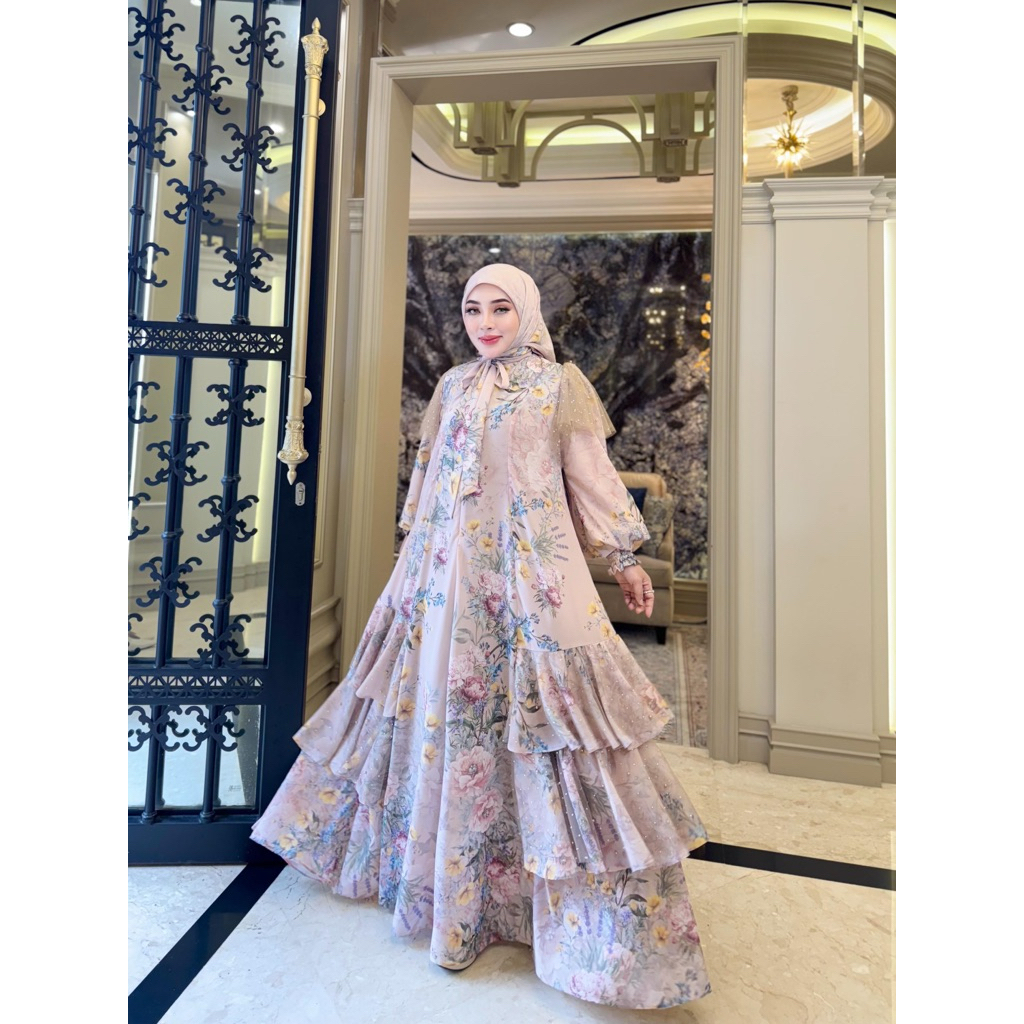 SHELLASAUKIA DRESS FLOWER TILE MOTE TINGKAT SETHIJAB