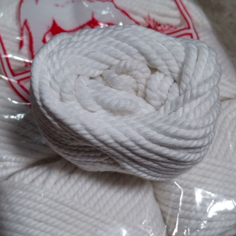 

Benang kasur tebal 3mm harga 1pack ini 1pcs