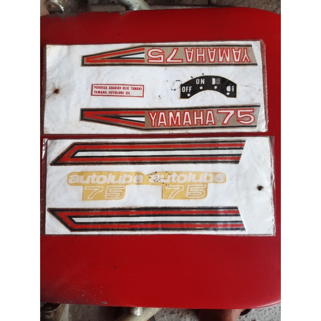 emblem stiker v75 th tua