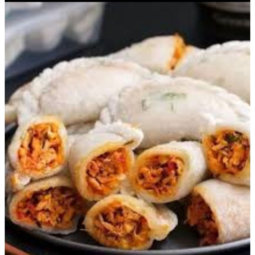 

Cireng isi ayam suwir pedas isi 10 pcs