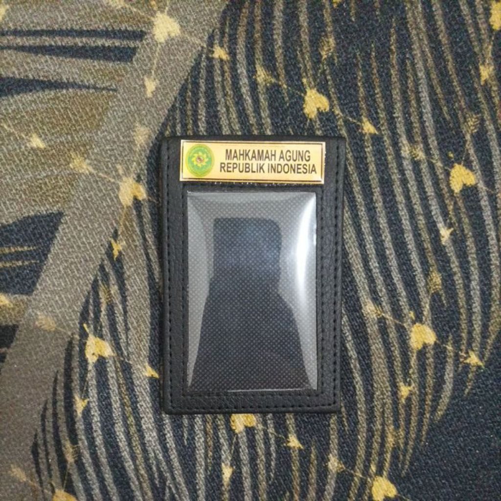 

Nametag Holder Dompet Mahkamah Agung RI - ID Card MA