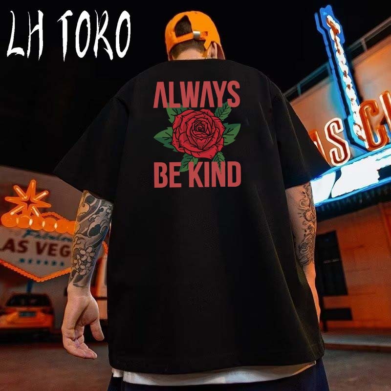 Desain cetak huruf pola mawar merah, gaya unisex, katun bernapas 100% warna solid hitam dan putih, k