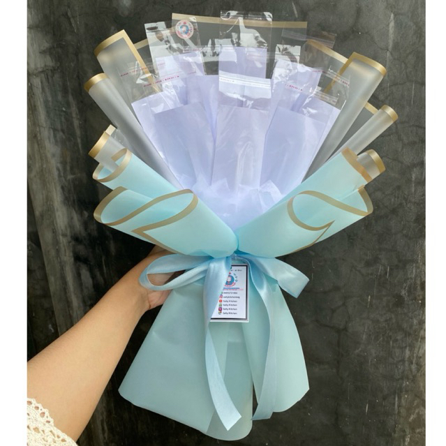 

Buket Uang Kosong Kerangka Money Bouquet Mahar Hadiah Valentiene Kado Ulang Tahun Birtday Bucket Murah Bandung