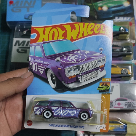 Hotwheels Datsun Bluebird Wagon (510)
