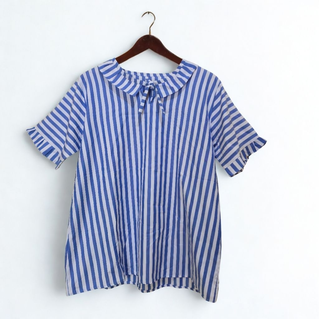 baju atasan wanita motif garis-garis biru
