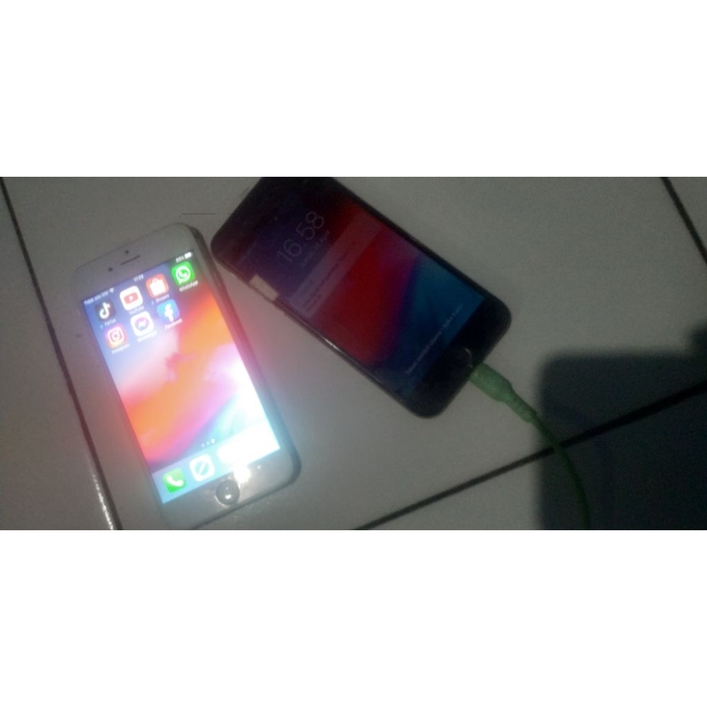 2 unit Iphone 6 minus + 1 mesin matot