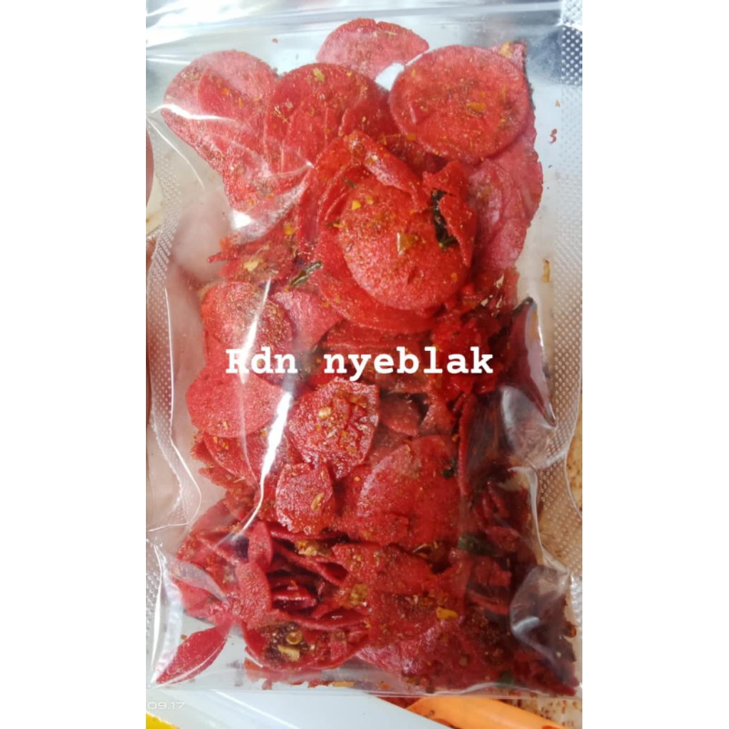 

sosreng sosis goreng kemasan pouch 100 grm. daun jeruk