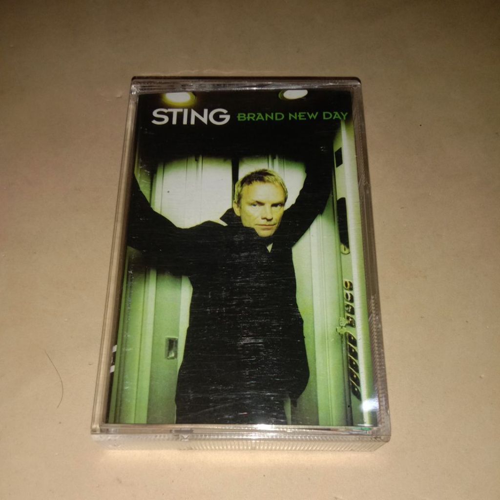 Kaset Sting Brand New Day