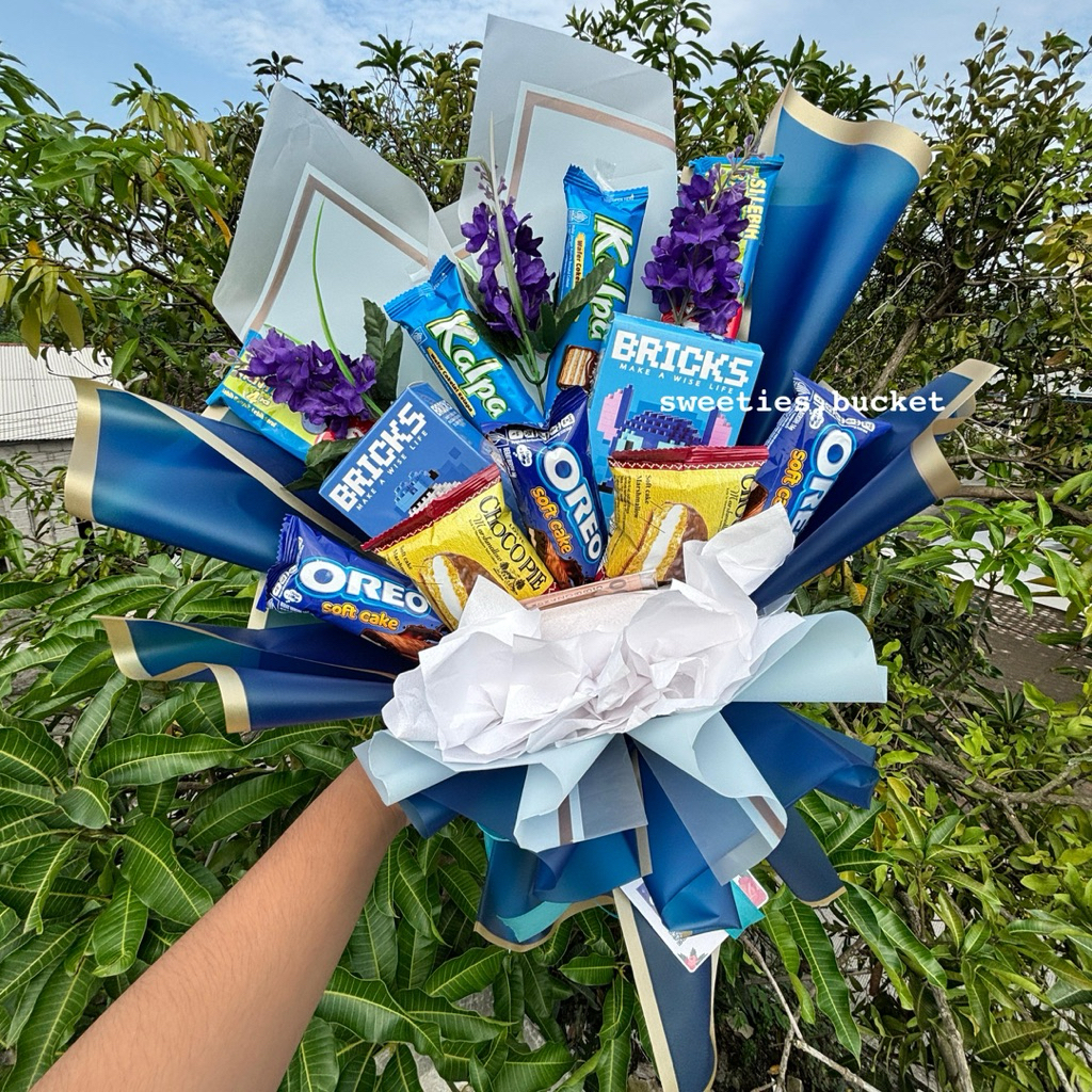 Buket Snack Blue || Buket Segala Momen || Buket Bricks || Buket Uang || Buket Hadiah || Buket Annive
