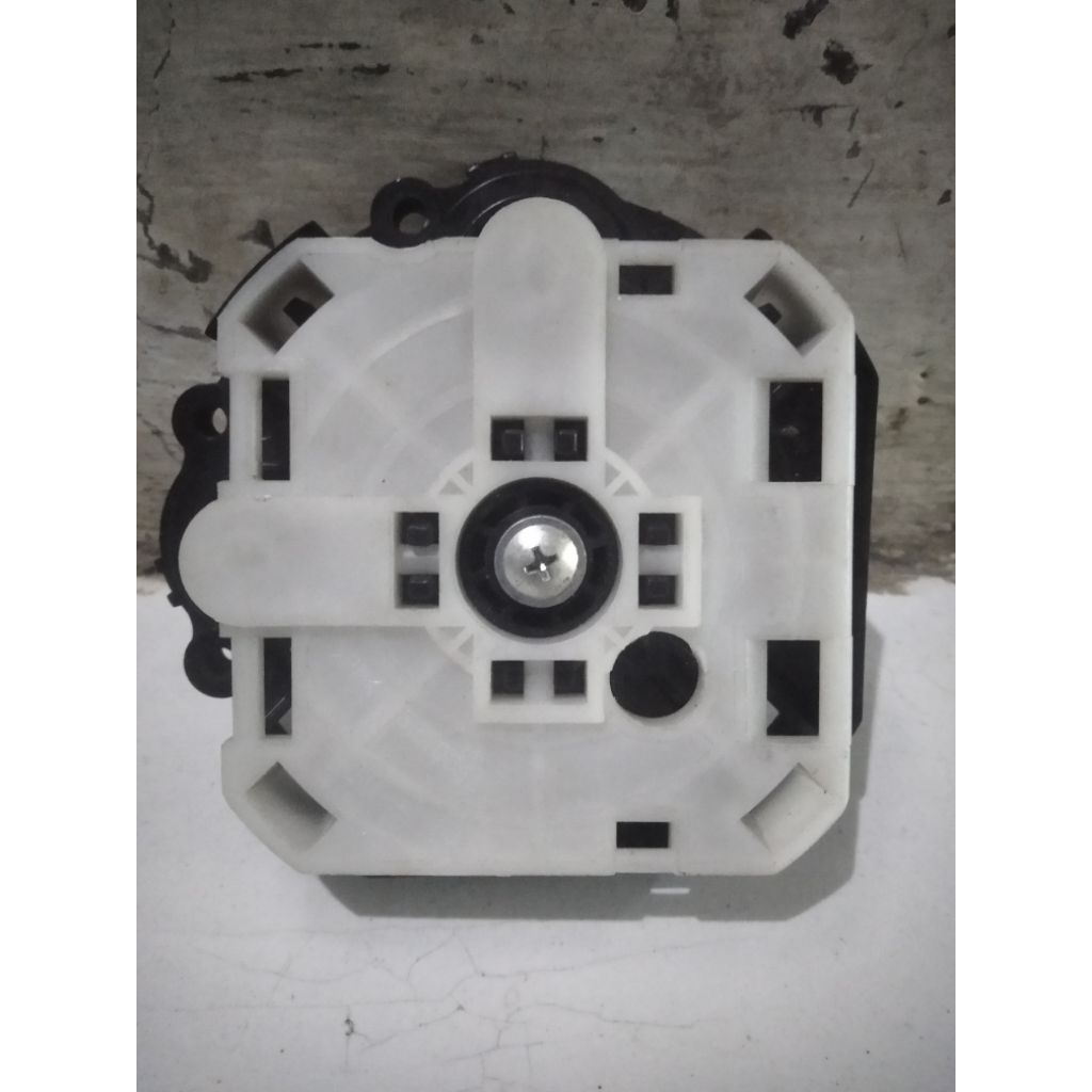 dudukan kaca spion mesin kaca spion bracket kaca spion all new toyota avanza daihatsu xenia agya/ayl