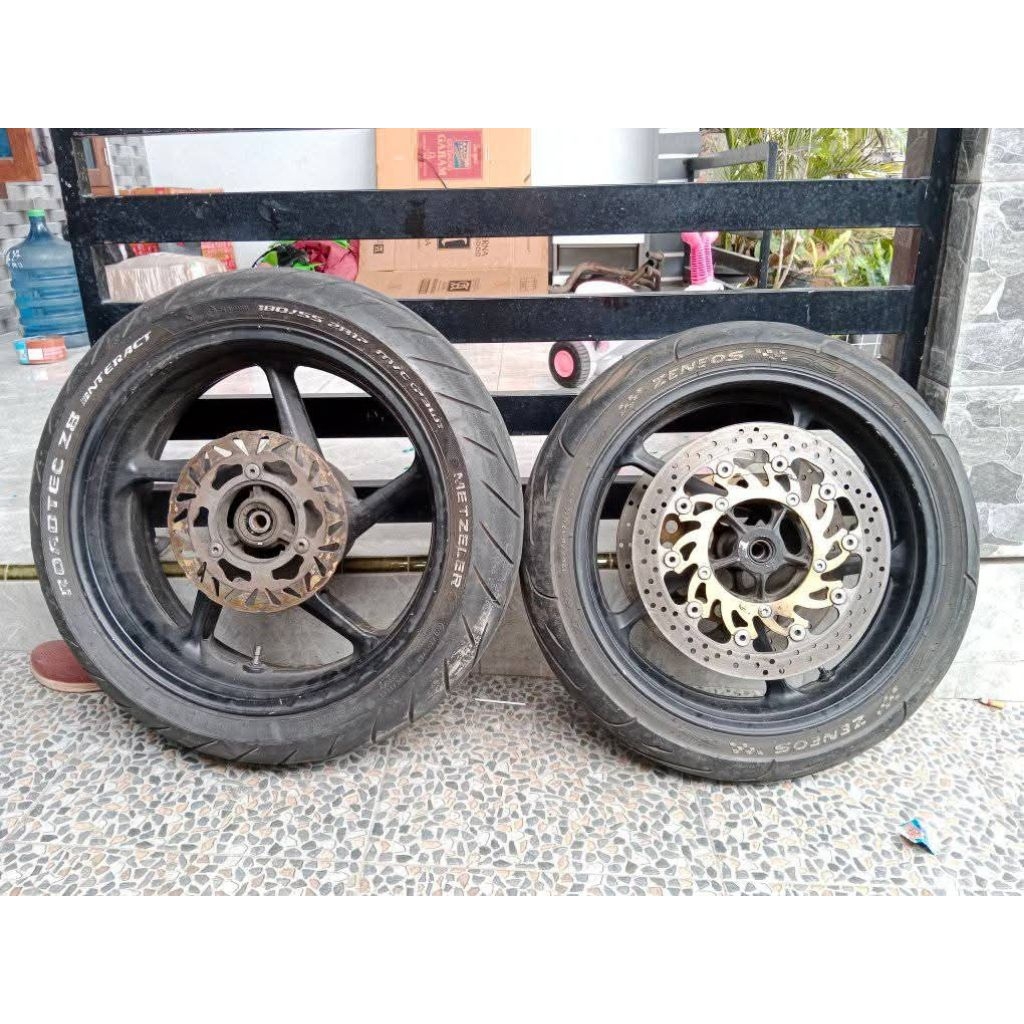 single double step depan belakang bikers arm zx6r limbah moge ori velg  arm usd tapak lebar gambot k