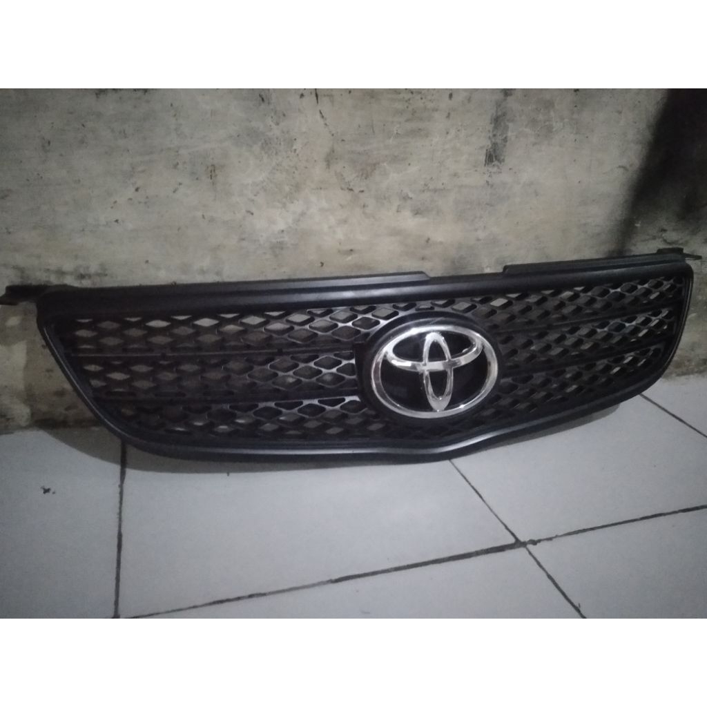 Grill bumper grill depan VIOS gen1 2003 - 2005 original
