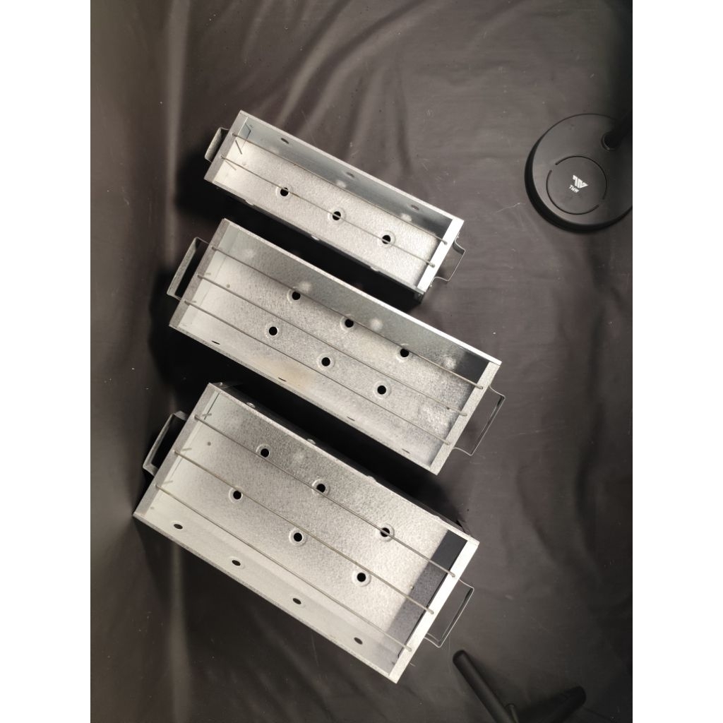 Tempat Bakaran Arang Plat Galvanis – 3 Ukuran - Bakaran sate - tempat bakaran arang