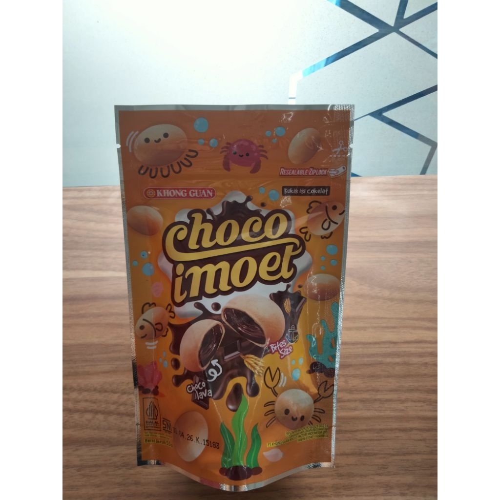 

Khong Guan choco imoet 55g