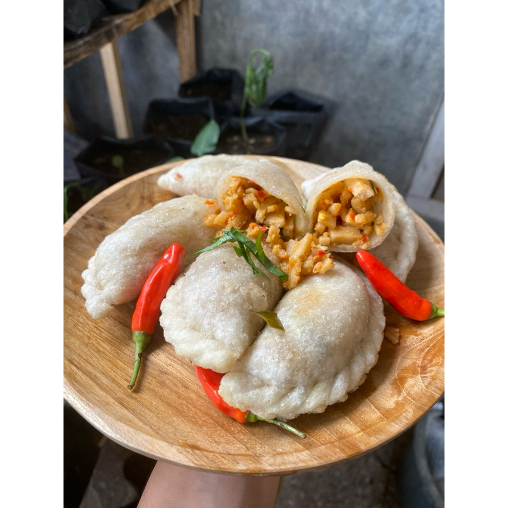 

cireng isi baso pedass 1 pack isi 5 pcs