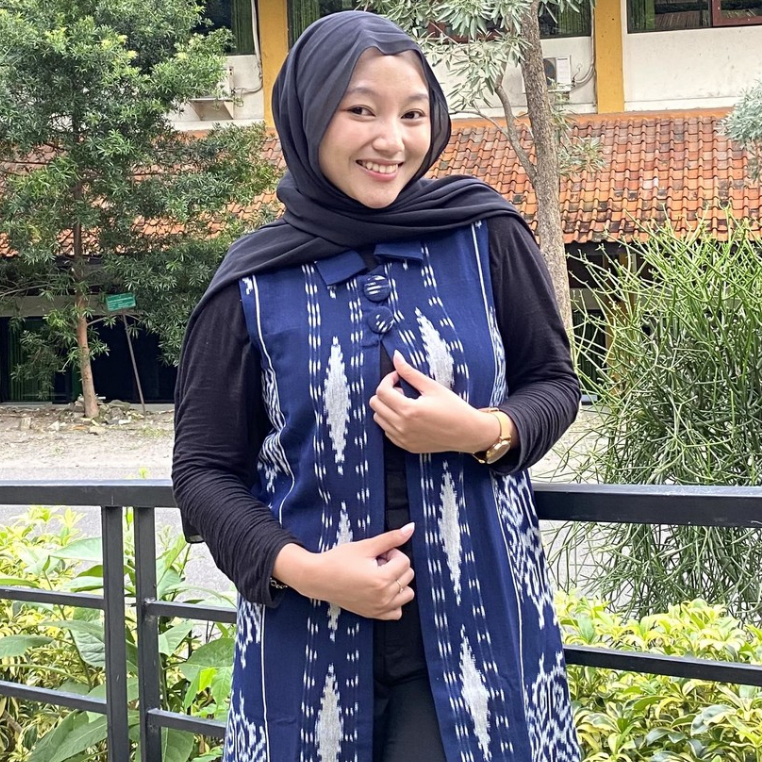 GANTARI OUTER - OUTER PANJANG - TANPA LENGAN