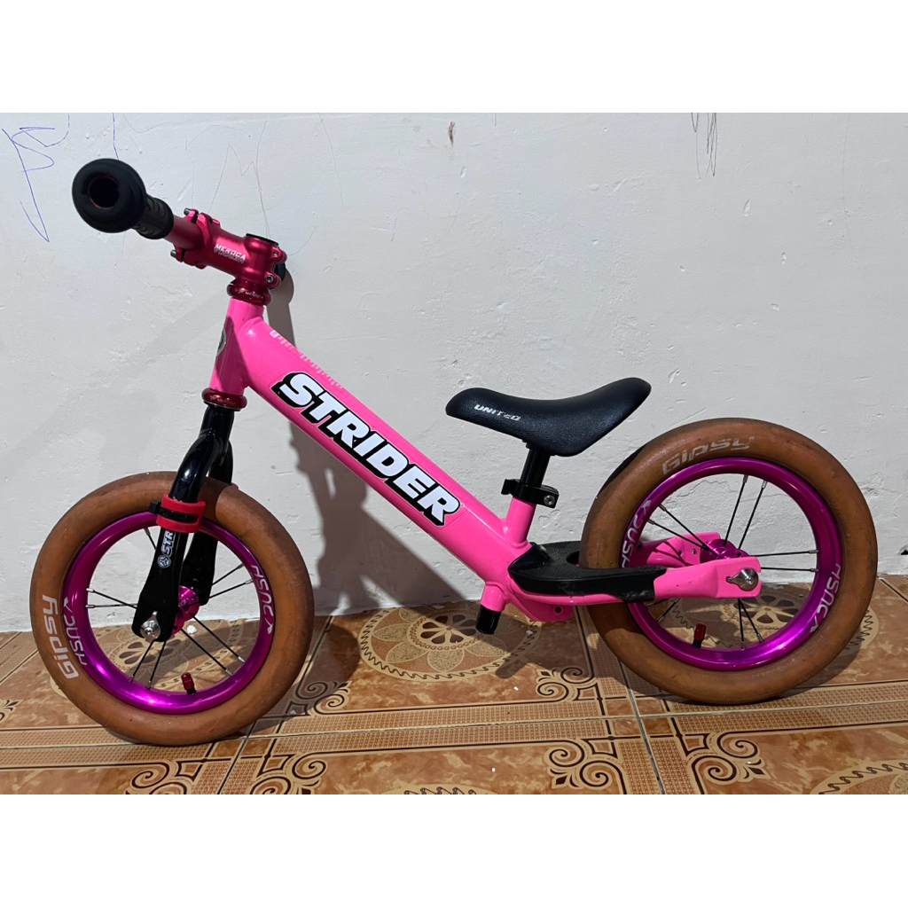 Balance Bike Strider Sport Pink Full Bike x WS Xpush