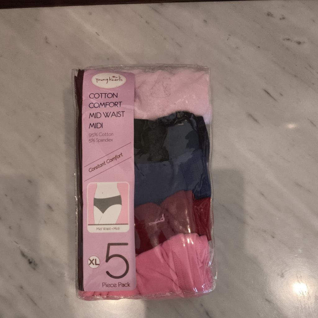 YoungHearts Panty Pack