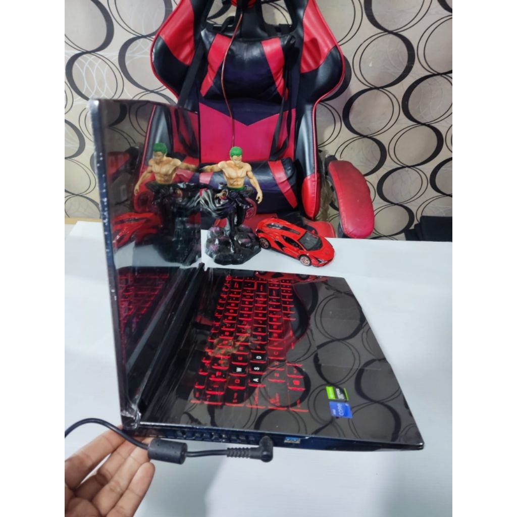Laptop Gaming MSI GF63 Core i7 Ram 16Gb Ssd+Hdd  Dual Vga Siap Pakai Fitur Lengkap