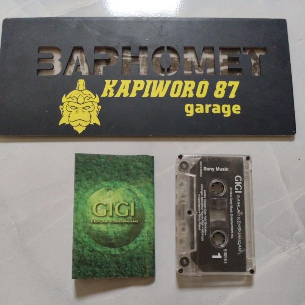 kaset pita GIGI_RAIHLAH KEMENANGAN